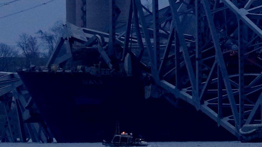 След срутването на моста в Балтимор: Шестимата изчезнали едва ли са оцелели