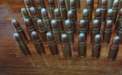 Разбиха нелегален арсенал с оръжия в Ямбол