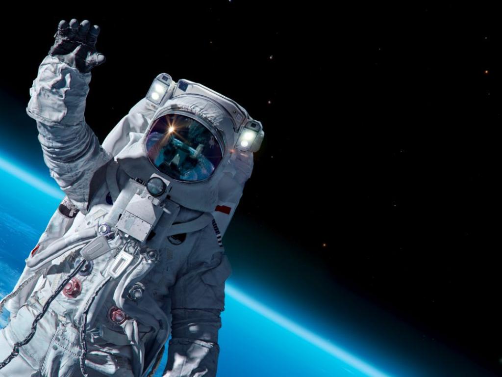 Турският астронавт Тува Атасевер отнесе в Космоса палестински шал и