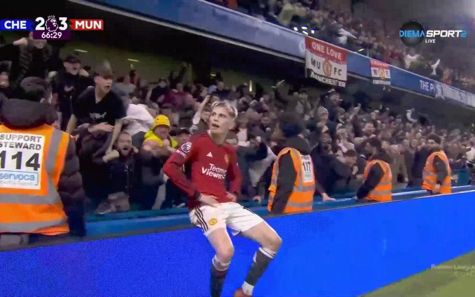 Манчестър Юнайтед стигна до пълния обрат срещу Челси в 67-ата минута.