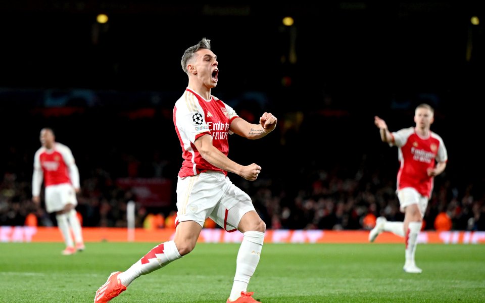 Бившият испански национал Сеск Фабрегас вярва, че Арсенал може да