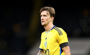 Шведският полузащитник Кристофер Олсон си e възстановил двигателната функция и