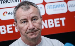 ЦСКА се готви за Черно море без двама, Белчев дава пресконференция