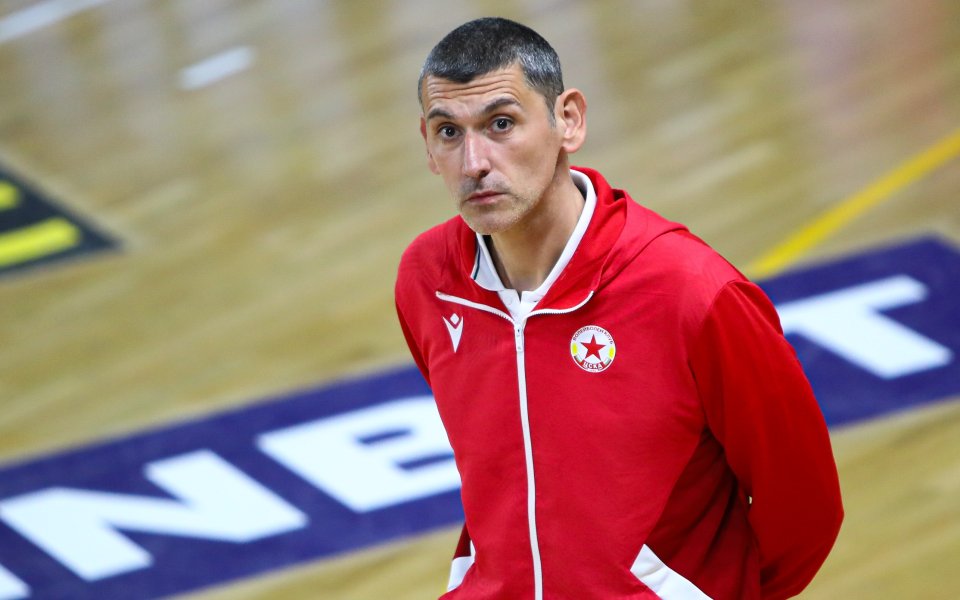 Старши треньорът на ЦСКА Александър Попов обяви, че е имало