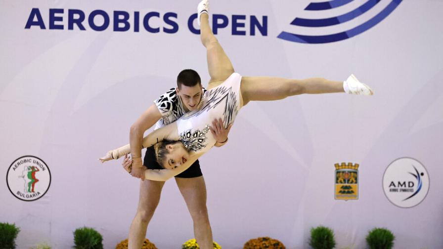 България ще има финалисти във всички категории на Шампионата по спортна аеробика в Прага