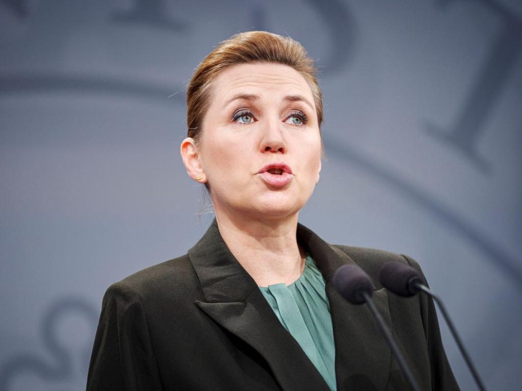 Министър-председателката на Дания Мете Фредериксен разпали полемика за поведението на
