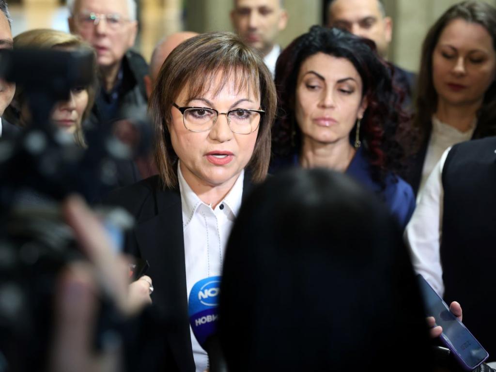 Корнелия Нинова подава оставка като лидер на БСП Това съобщи 