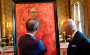 Активисти нападнаха официалния портрет на крал Чарлз в Лондон (ВИДЕО)