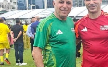 Георги Иванов и Христо Стоичков станаха съперници в Тайланд