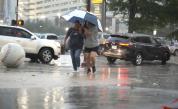 Силни бури взеха най-малко 4 жертви в Хюстън, оставиха хиляди без ток