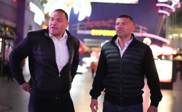 Събориха част от спортния център на братя Пулеви (видео)