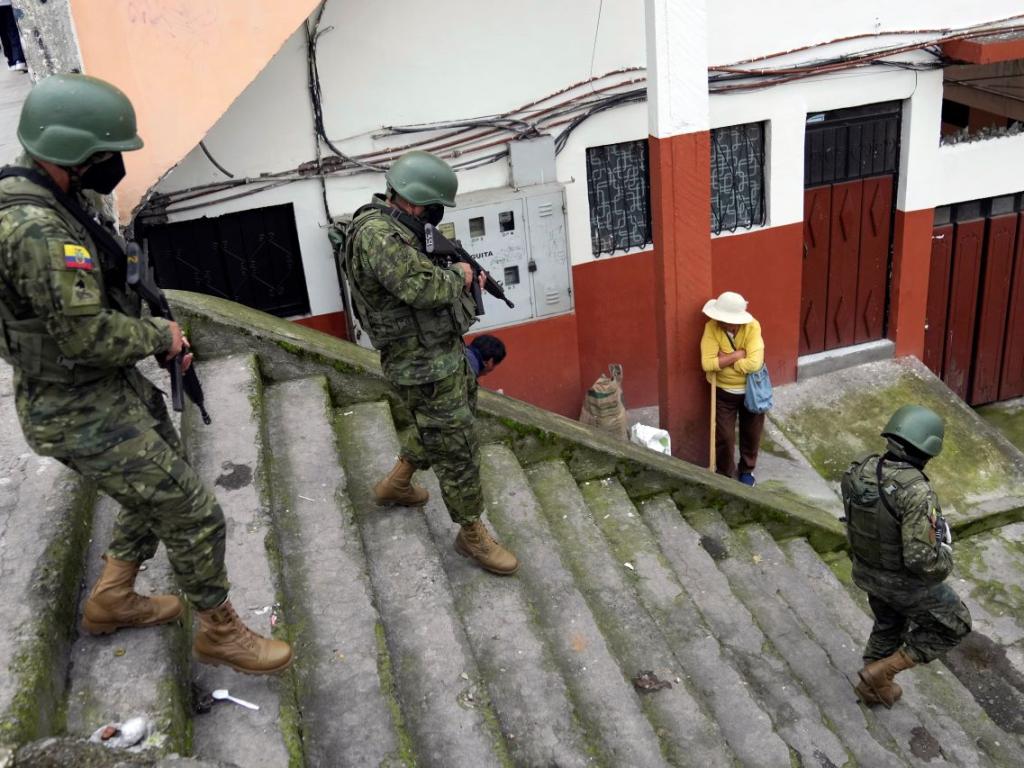Еквадорските власти обявиха че удължават срока на извънредното положение обявено