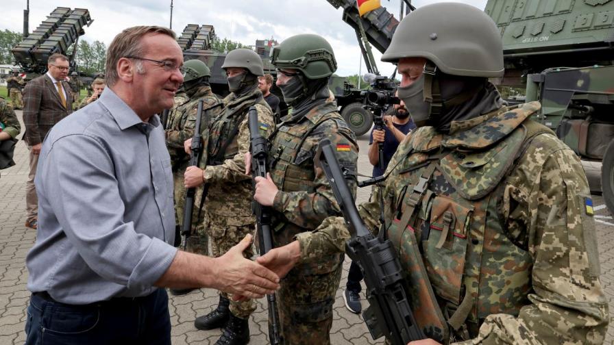 <p>Германия обеща нов&nbsp;оръжеен пакет за Украйна</p>