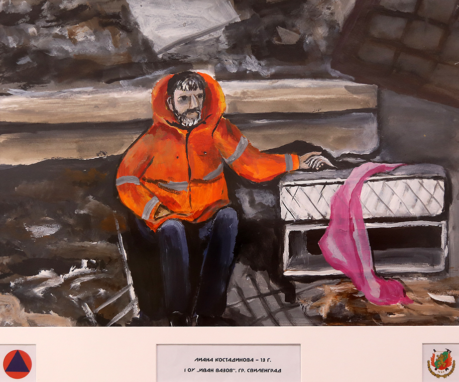 <p>Чрез арт събитието организаторите имат за цел събиране на средства в помощ на деца на загинали и пострадали при изпълнение на служебните си задължения служители на ГДПБЗН. Ще се радваме да подкрепите благотворителната инициатива!</p>