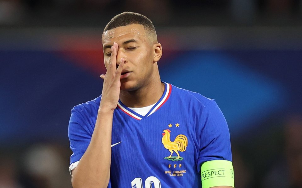Мбапе притесни цяла Франция