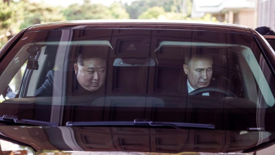 <p>Ето как протича срещата на Путин и Ким Чен-ун (СНИМКИ/ВИДЕО)&nbsp;</p>