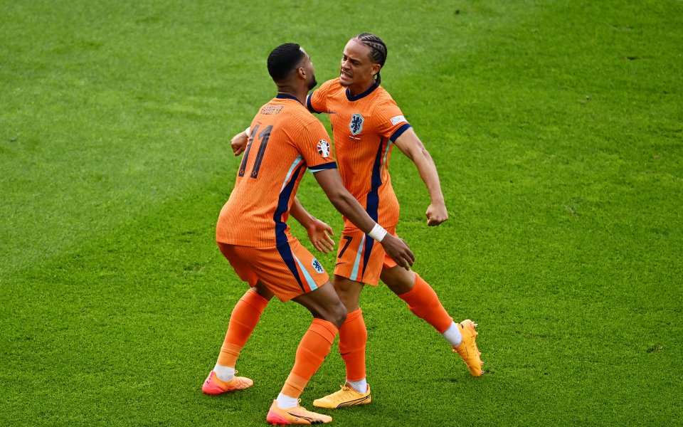 Отборите на Нидерландия и Австрия играят при 1:1 в третия мач