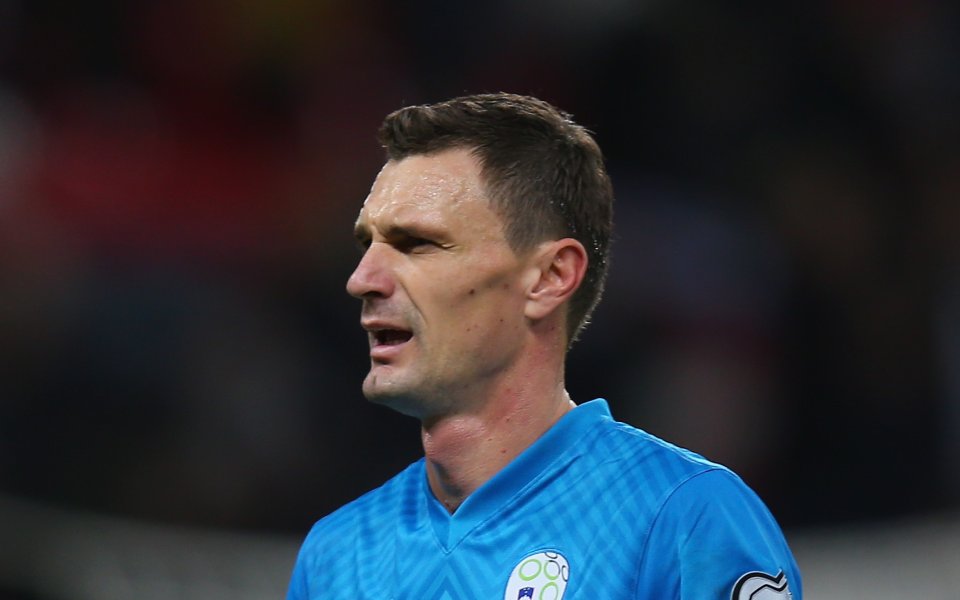 <a class=gtm-List data-pos=40 onClick=_gaq.push([`_trackEvent`, `Multimedia_home`, `Click_40`, `Цяла Европа е затаила