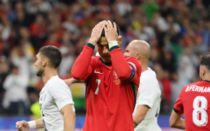 Зверска атака срещу Роналдо