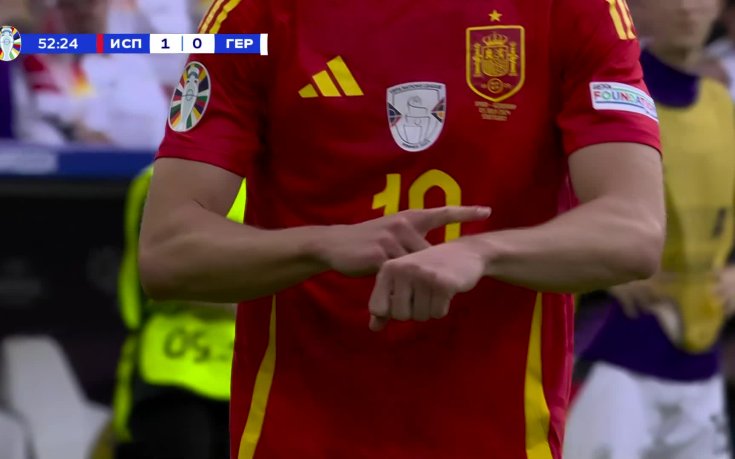 Испания първи удари с гол на Олмо (видео)