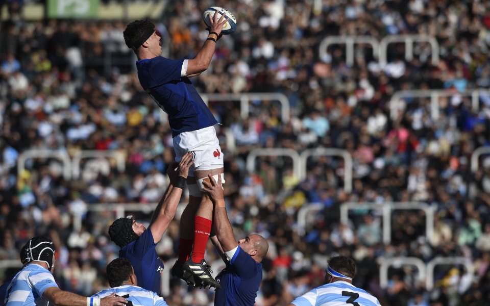 Двама френски ръгби национали - Оскар Жегу и Юго Ораду,