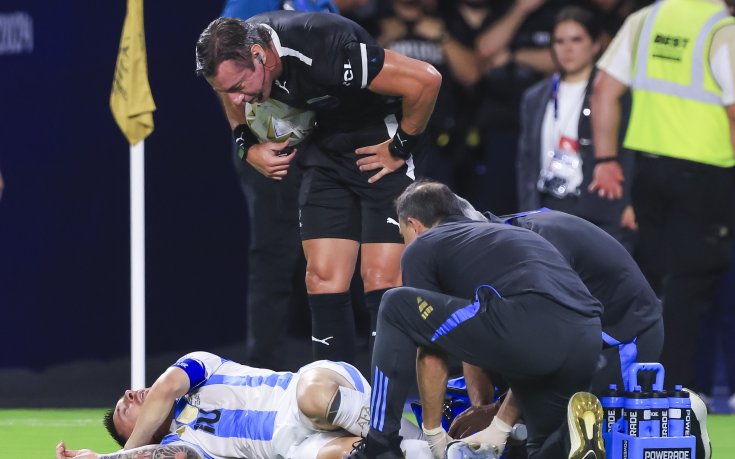 Драма с Меси на финала с Колумбия, плаче на пейката