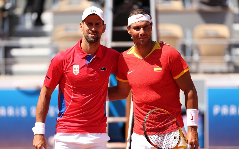 Новак Джокович и Рафаел Надал играят при резултат 2:0 гейма