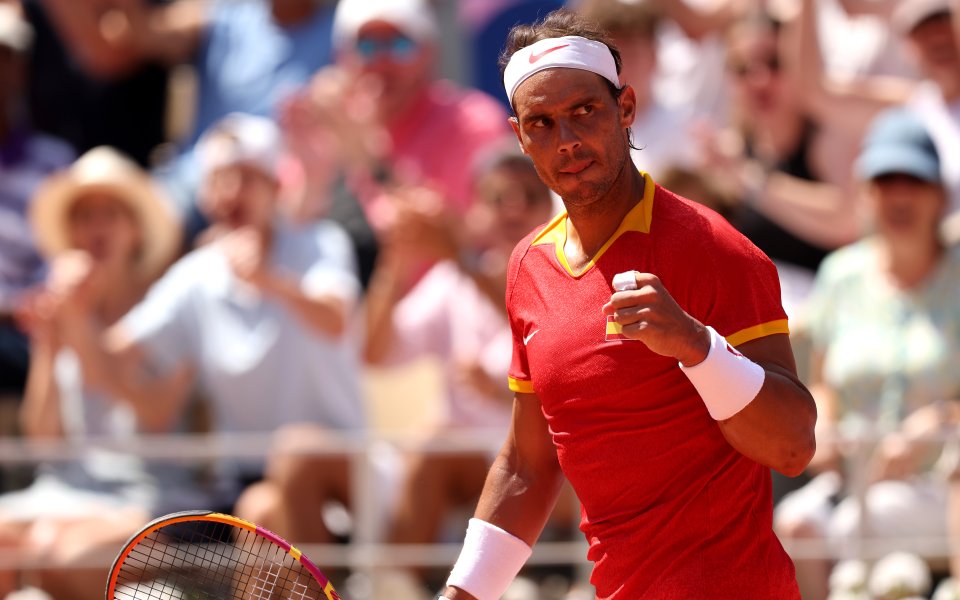 Новак Джокович и Рафаел Надал играят при резултат 1:0 сета