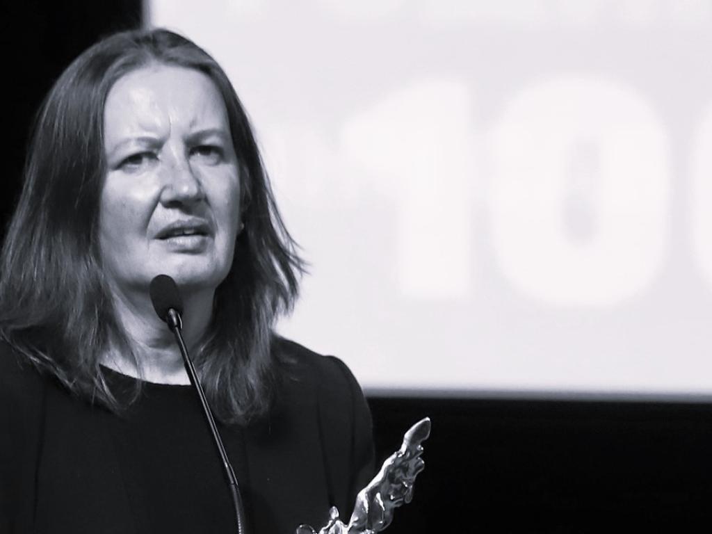 Анна Монова дългогодишен директор на Театър 199 Валентин Стойчев си