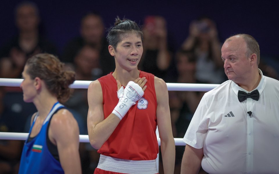 Двете боксьорки Имане Келиф (Алжир) и Лин Ю-тин (Тайван), които