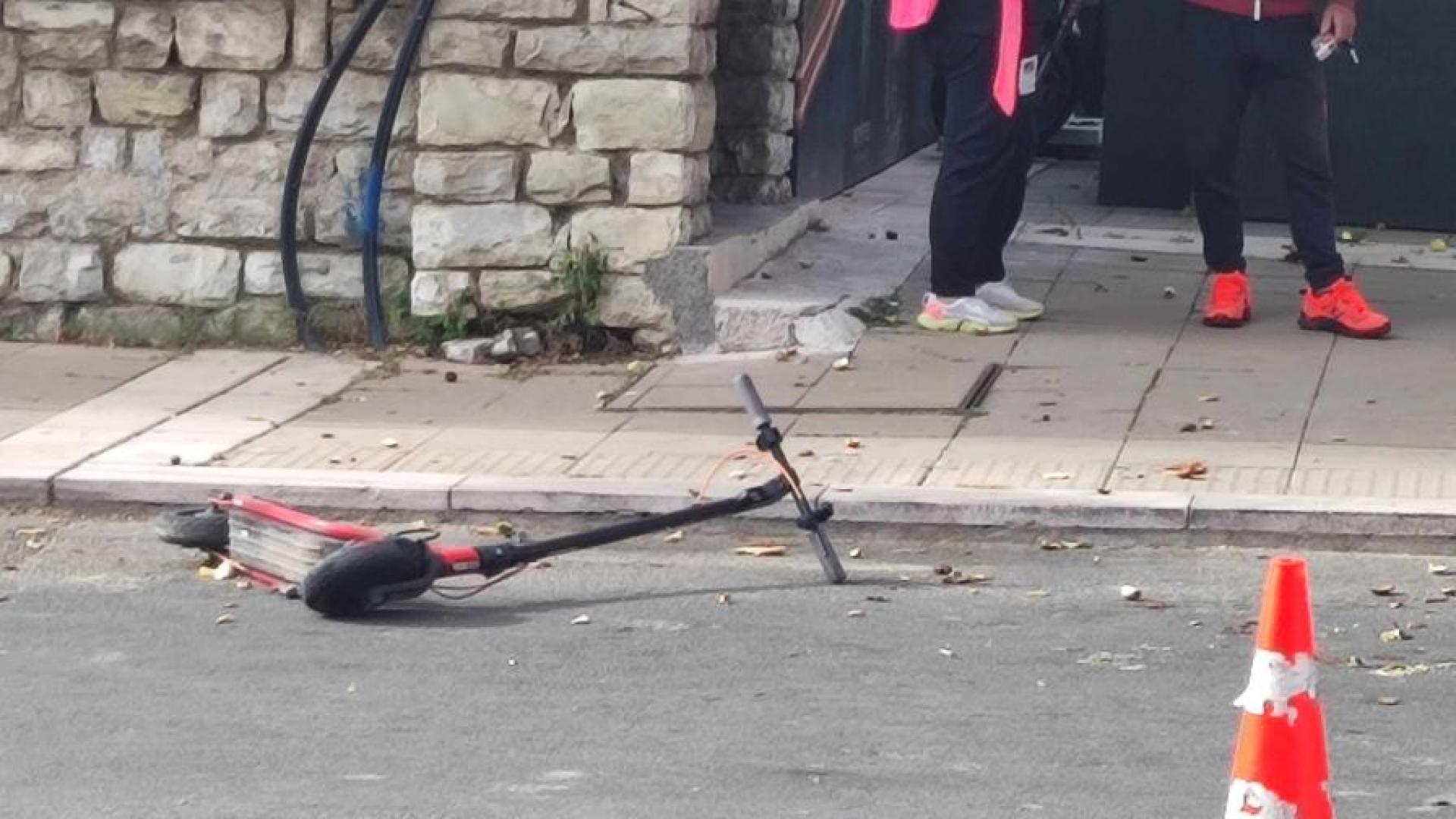 Младеж е в болница след падане с тротинетка в Казанлък