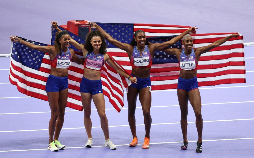САЩ защити титлата си в щафетата 4 по 400 метра