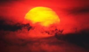 Времето до края на август: Жълт код и 40°C, но синоптиците виждат край на жегите