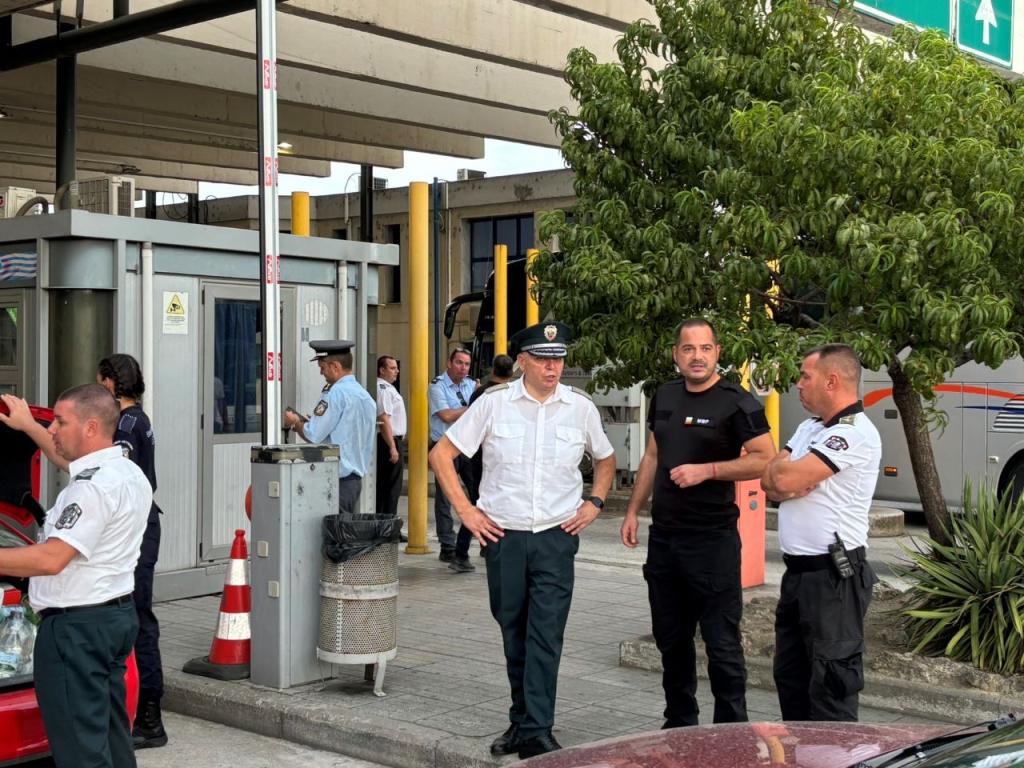 Впетък последно предоставихме справките докладите и анализите които бъдещият служебен