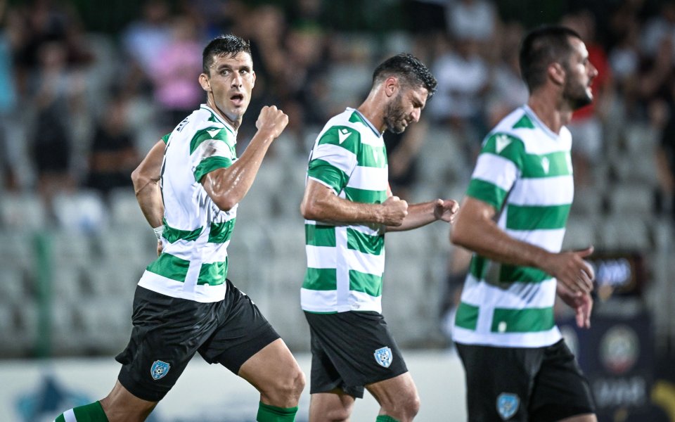 Отборите на Черно море и Крумовград играят при 1:0 в