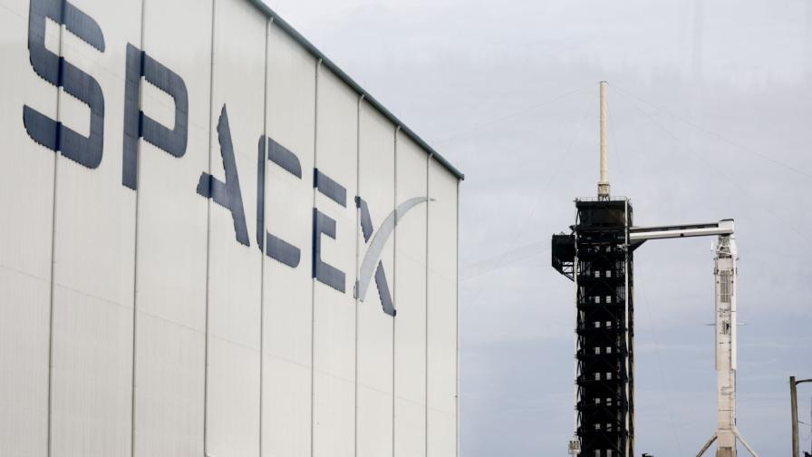 SpaceX изстрелва последната си мисия за тази година