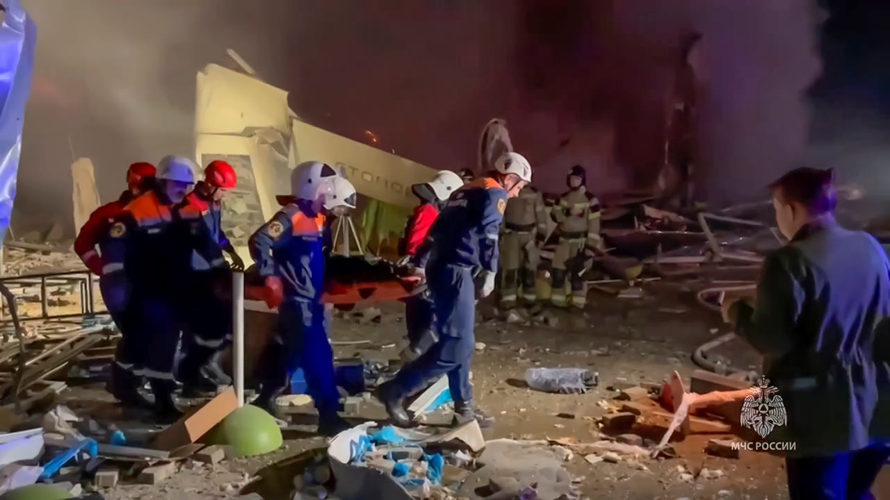 Тежко ранени след взрив на бензиностанция в Рим