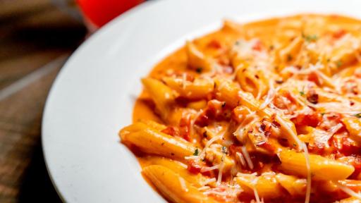 Тайната пета римска паста: "Мръсна паста" или кулинарен шедьовър