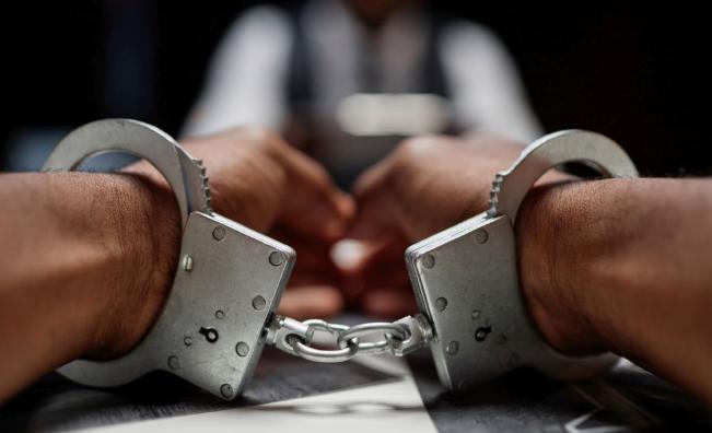 Задържаха над 225 души при мащабна операция в Турция