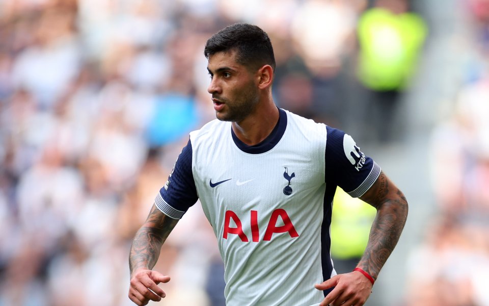 Капитанът на Тотнъм получи допълнително наказание за поведението си