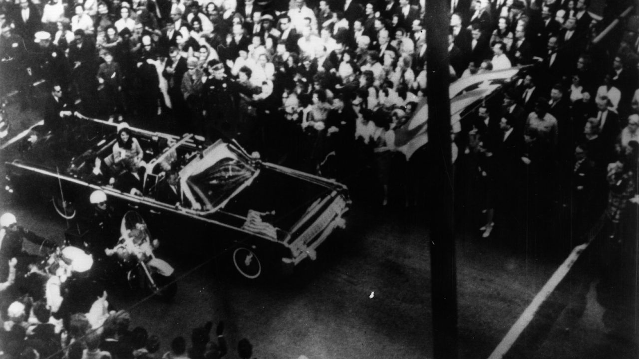 <p>1963 г. - убийството на американския президент Джон Кенеди в Далас</p>