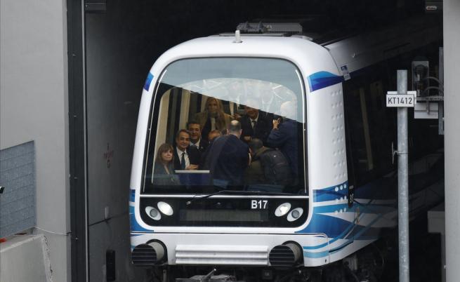 Неповторимо пътуване: Бляскавото метро на Саудитска Арабия за 22 милиарда долара