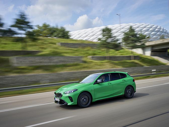 BMW M135 галерия