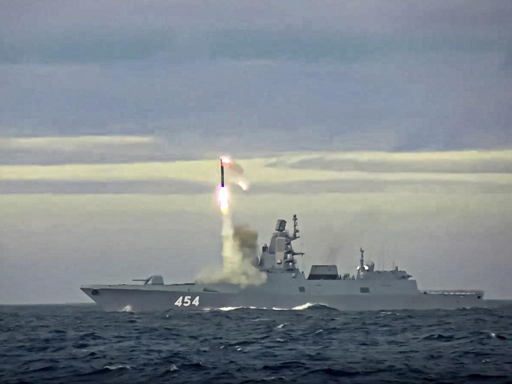 Бойни фрегати от Руския военноморски флот въоръжени с хиперзвукови крилати