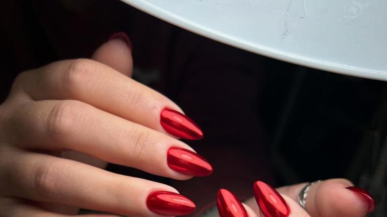  7 хрумвания за съвременен зимен маникюр 