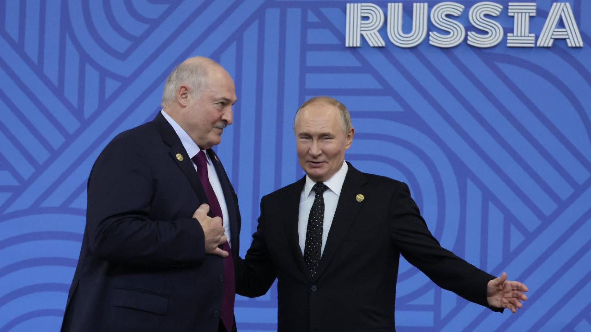 Украинският президент Володимир Зеленски предупреди за заплахата която представлява Беларус