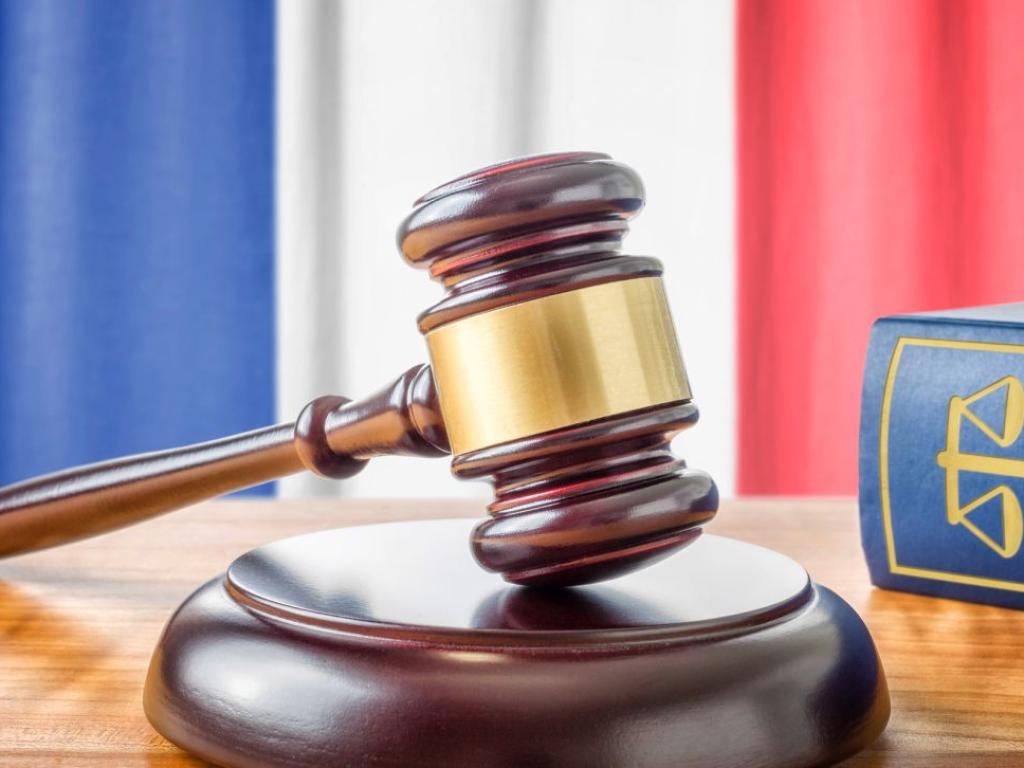 Французинът осъден че е упоявал и изнасилвал тогавашната си съпруга