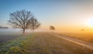Внимавайте навън - сняг и бурен вятър в понеделник