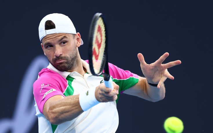 Григор Димитров с двама треньори на турнира в Доха