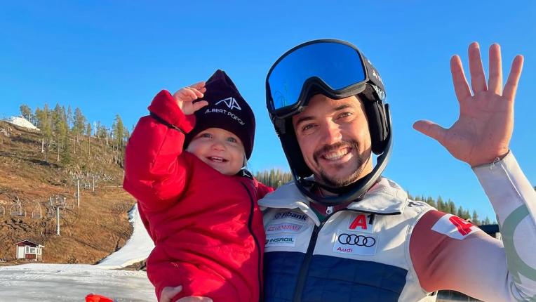  Жените, вдъхновяващи триумфите на Алберт Попов: Деница и Кая 